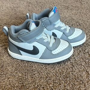 Nike Kids Gray and White Sneakers
